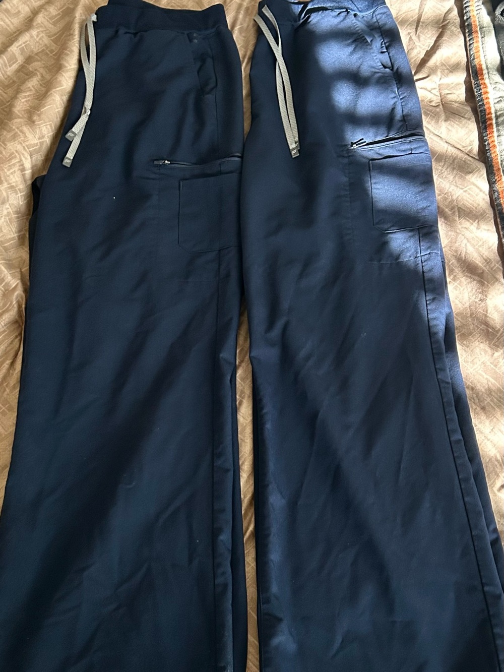 Fabletics Navy Wide-Leg Scrub Pants - XL Tall